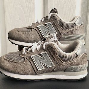 Size 12 kids - New Balance 574 Core
